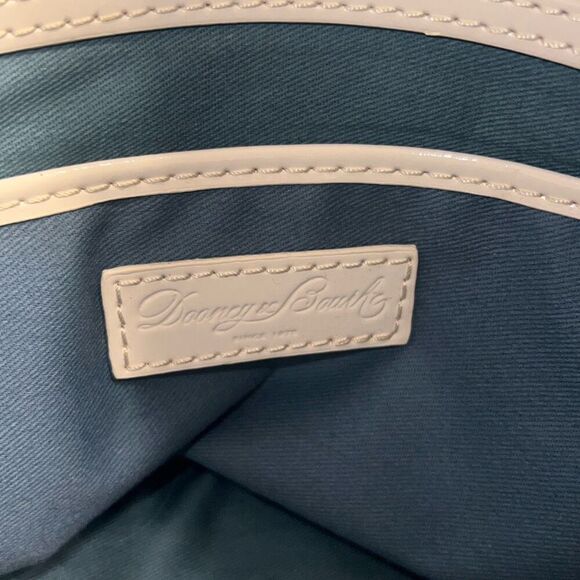 ✨Dooney & Bourke Patent Zip Tote✨ - Picture 8 of 11